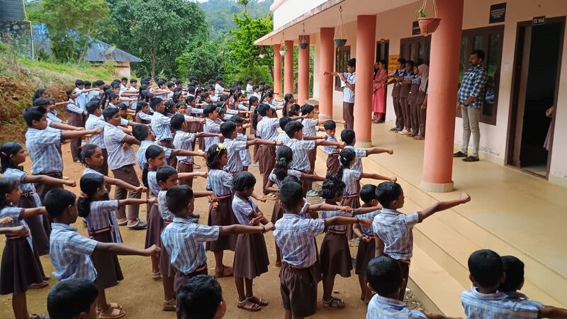 പ്രമാണം:Assembly softwareday ghs thoprankudy.jpeg