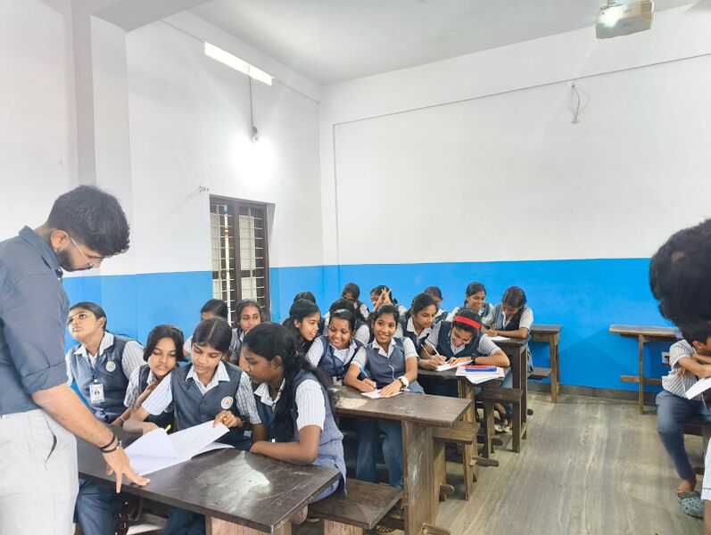 പ്രമാണം:BS25 tsr 23076 27.jpeg