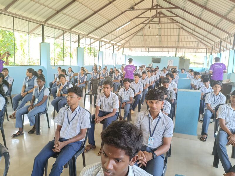 പ്രമാണം:BS25 tsr 23076 92.jpeg