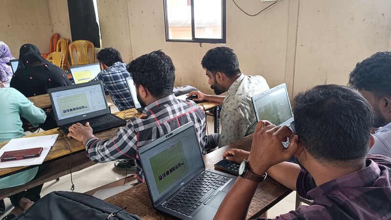 പ്രമാണം:Drcmlp-std-6 aug12-4.jpg