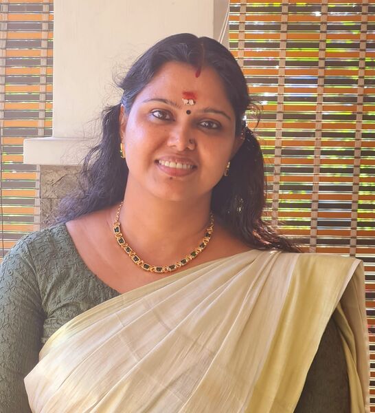 പ്രമാണം:Hm 33021.jpg