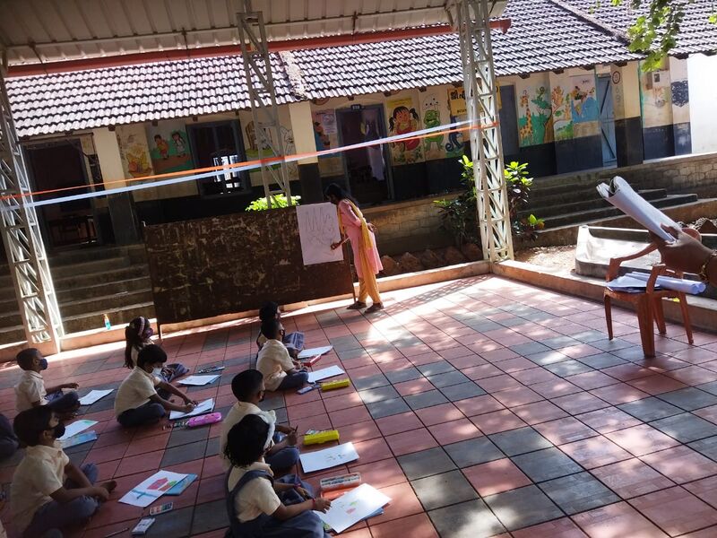 പ്രമാണം:12212 000.jpg