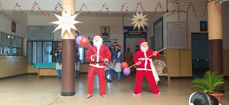 പ്രമാണം:13576 2.jpg