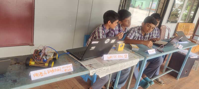 പ്രമാണം:15051-freedom fest.jpg