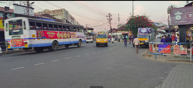 പ്രമാണം:15051 bathery traffic junction.png