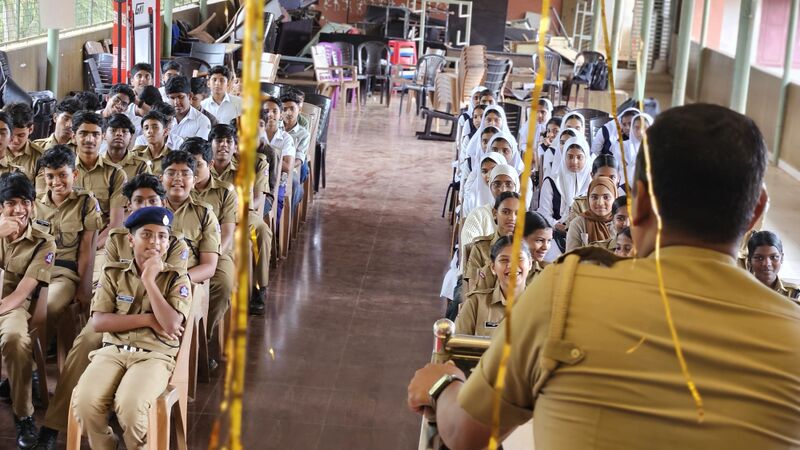 പ്രമാണം:16008 SPC DAY 2025 .3.jpg