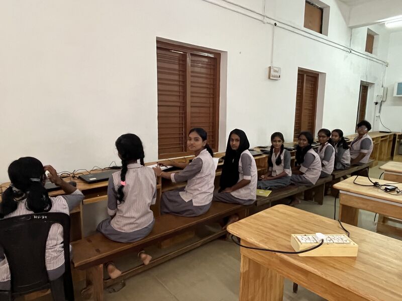 പ്രമാണം:35050 5LK.jpg