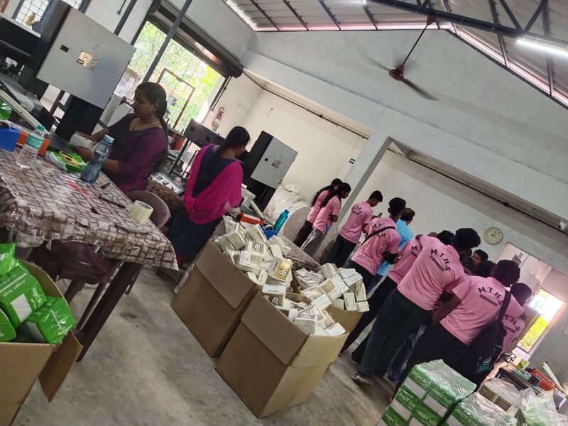 പ്രമാണം:37026 Tissue ssindustry1.jpg