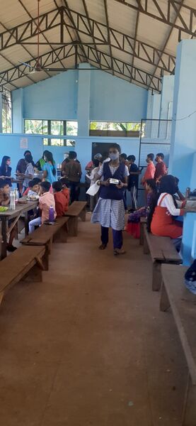 പ്രമാണം:39055 Noonday-2.jpeg