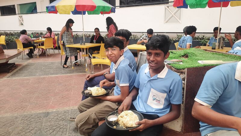 പ്രമാണം:41031field trip8.jpg