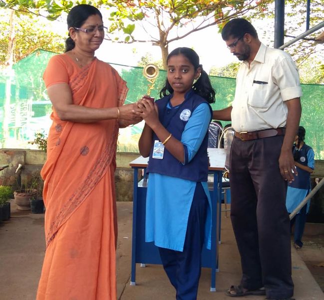 പ്രമാണം:42021 9002.jpg