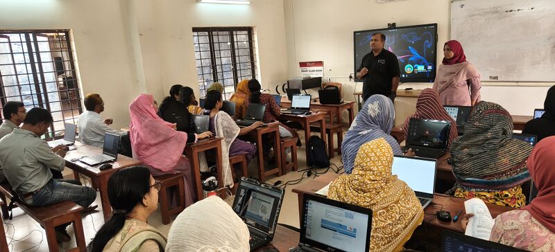 പ്രമാണം:Drcmlp-oct13-gghss mpm-2.jpg