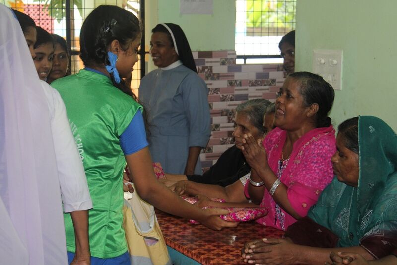 പ്രമാണം:Oldday 19 35052 3.jpg