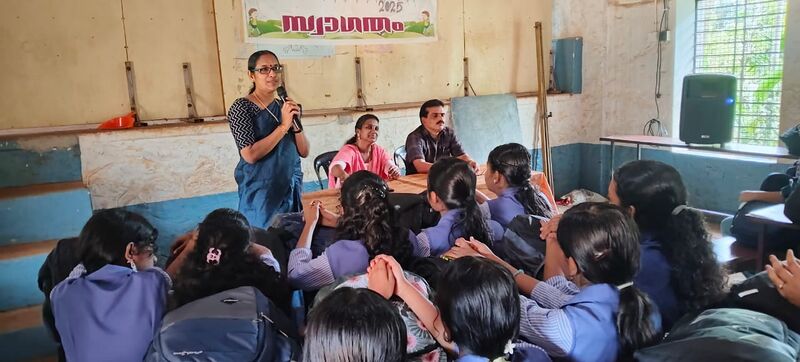 പ്രമാണം:12029 kgd rd day3.jpeg