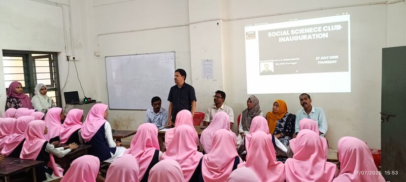 പ്രമാണം:19009-SS CLUB INAUGURATION Y HM.jpg