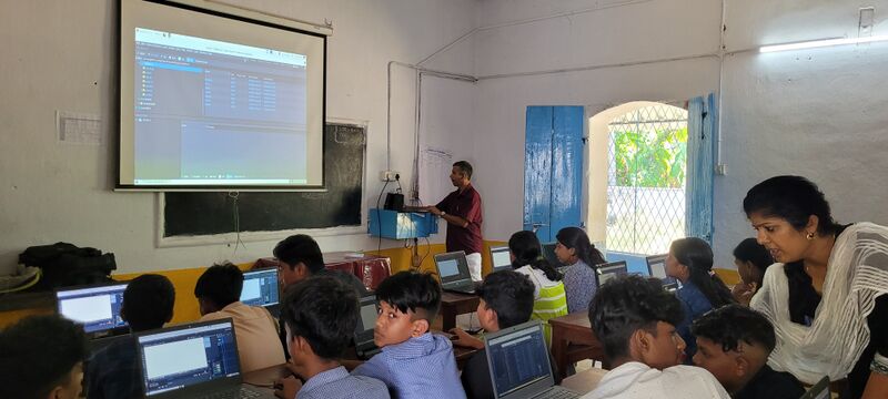 പ്രമാണം:23052-co 2.jpg