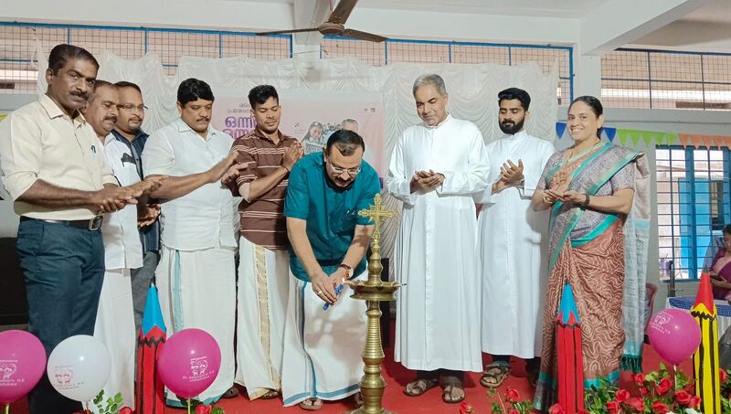 പ്രമാണം:24073,school pravesanolsavam 2025.jpg