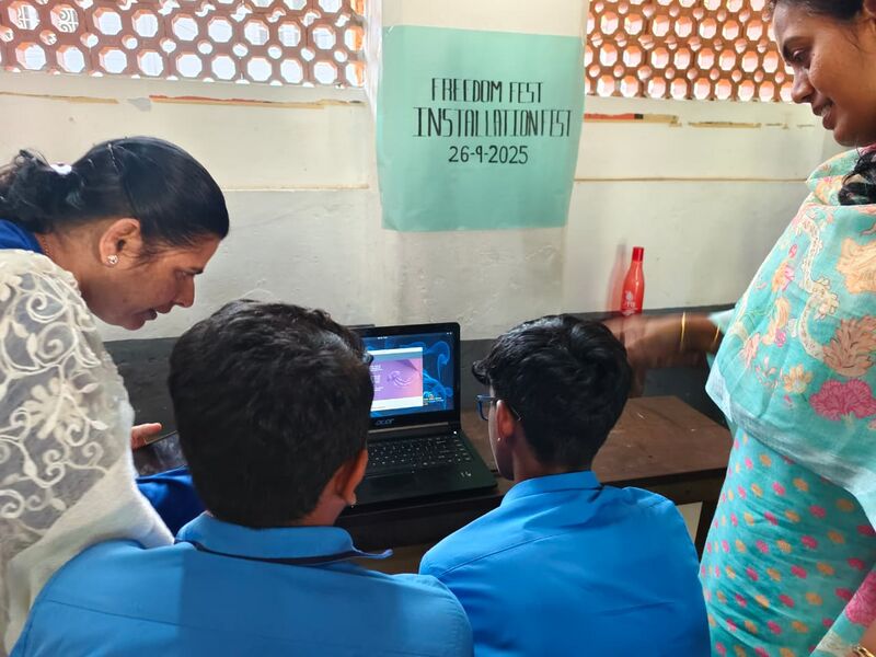 പ്രമാണം:26012 EKM installation.jpg