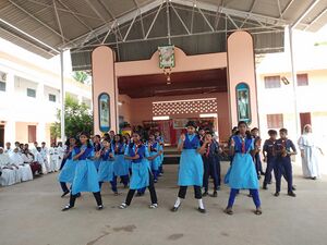 34250 SCOUT &GUIDE DISPLAY.jpg