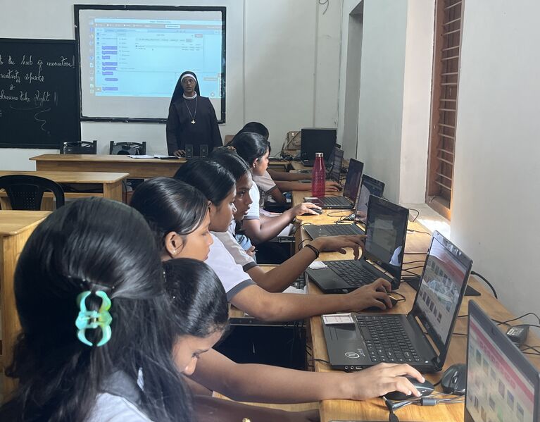 പ്രമാണം:35050 lk9c3.jpg