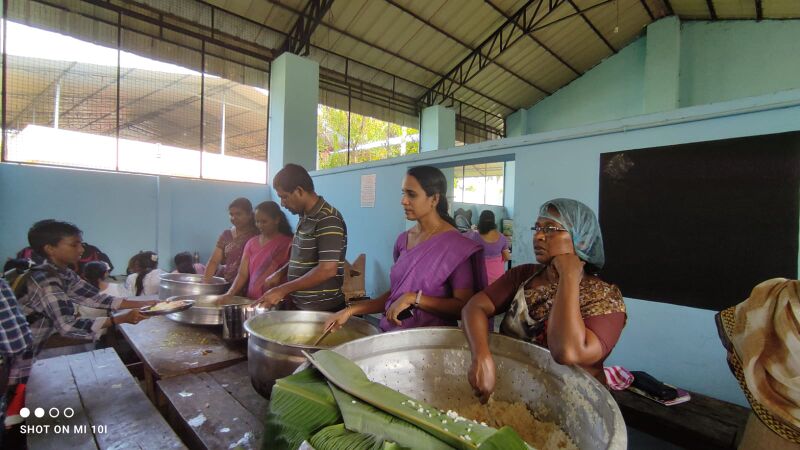 പ്രമാണം:39055 xmas (6).jpeg