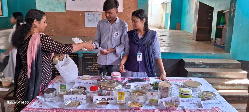 പ്രമാണം:42030 Millets8.jpg