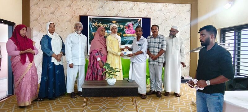 പ്രമാണം:B3680204-b74e-440b-af07-d059155d4592.jpg