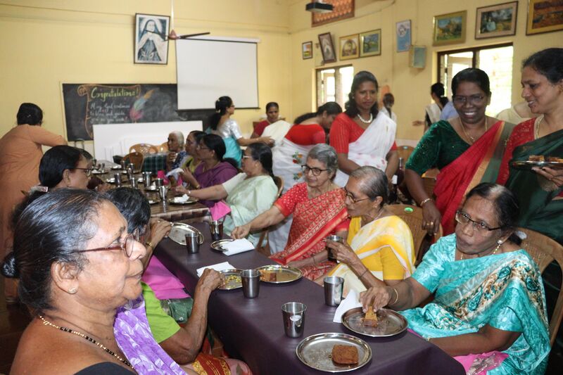 പ്രമാണം:Christmas9 13006.JPG