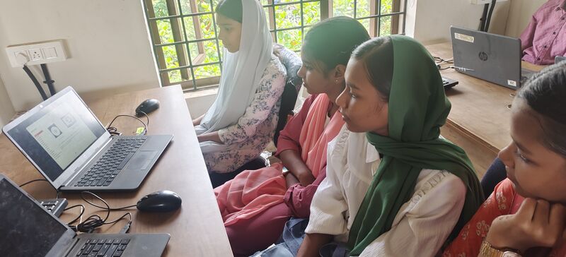 പ്രമാണം:Drcmlp installation fest 47.jpg