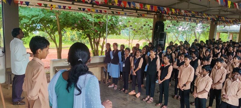 പ്രമാണം:11073 sanskritday24.jpg