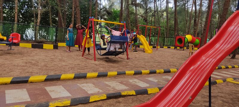 പ്രമാണം:12017 exposuretrip.jpeg