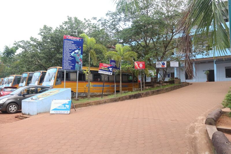 പ്രമാണം:14028 fc11.resized.jpg