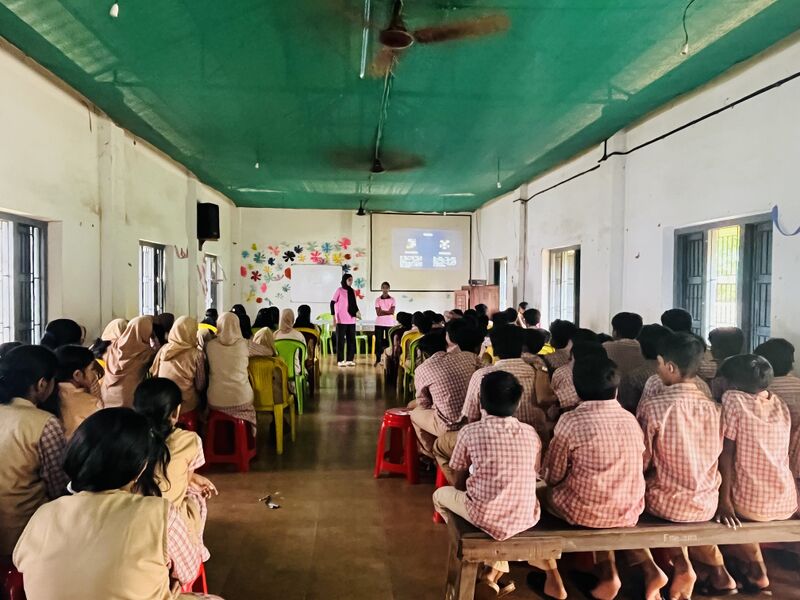 പ്രമാണം:19002 cb2 10.jpg