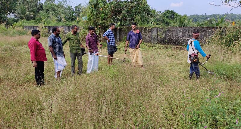 പ്രമാണം:19833 cleaning 1.jpg