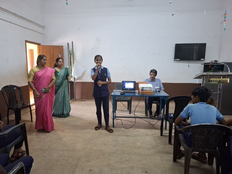 പ്രമാണം:23028 lk magazine 3.jpg