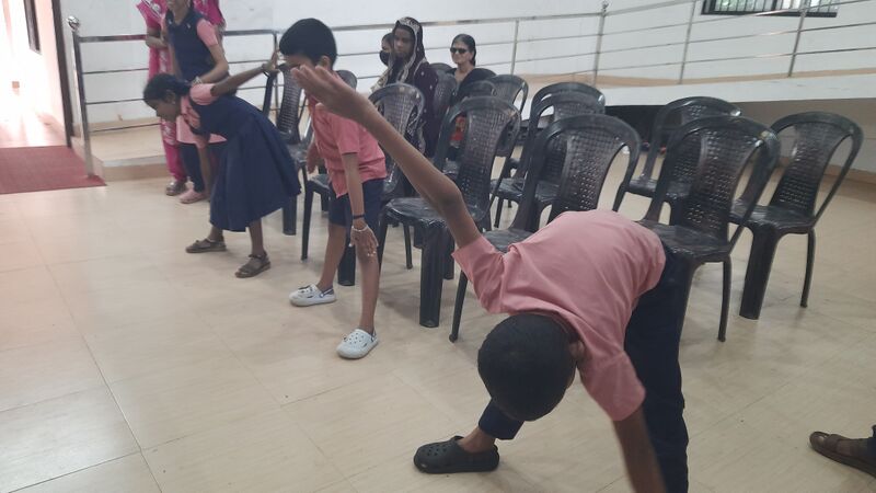 പ്രമാണം:24348 Gbs MY 8.jpg