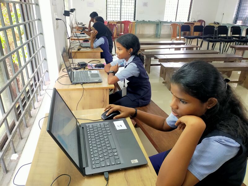 പ്രമാണം:25059 EKM LKAPT3.jpeg