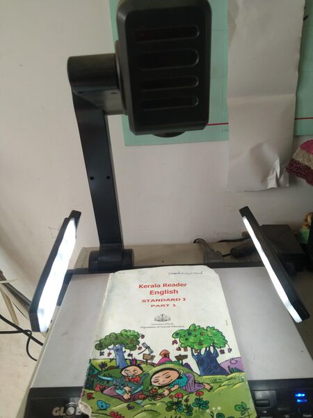 പ്രമാണം:29241-Hitech room1.jpg