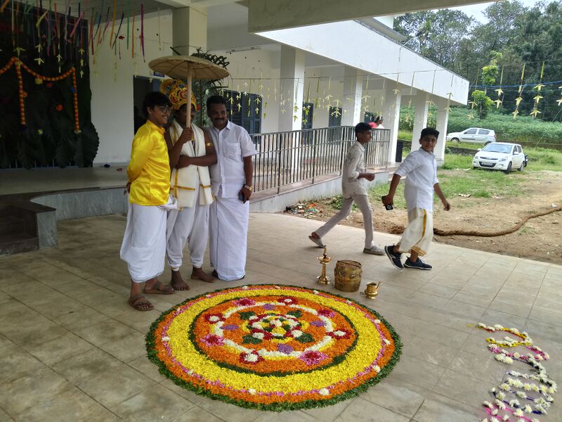 പ്രമാണം:32501 Onam.jpg
