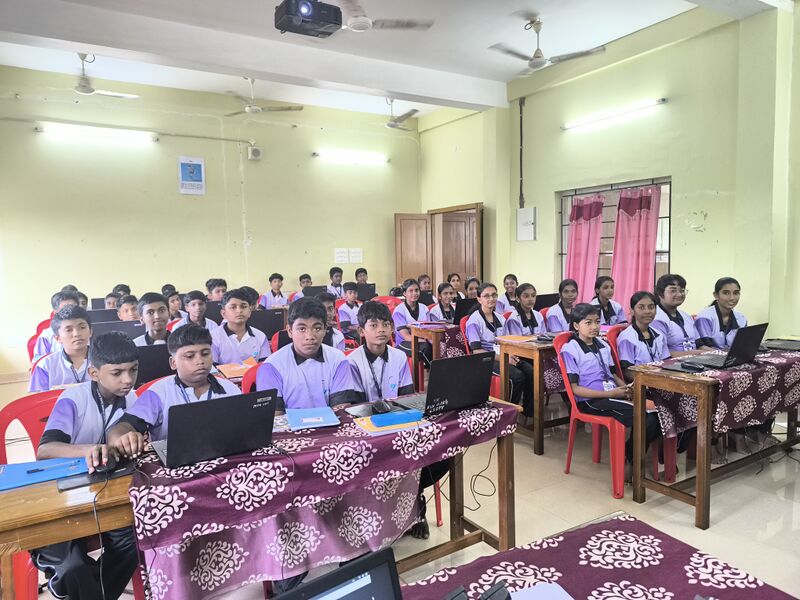 പ്രമാണം:44029 2480.jpg