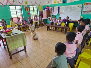 44223 tea day student.jpg