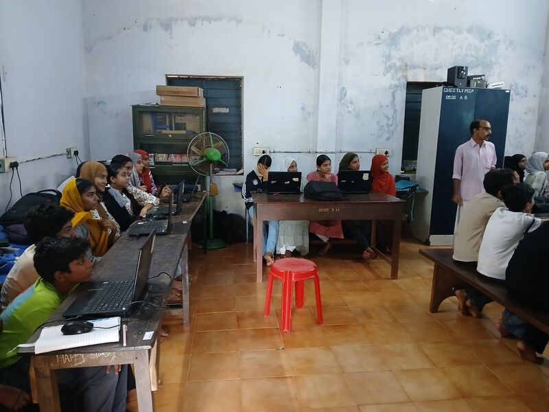 പ്രമാണം:48051 camp photo 2.jpg