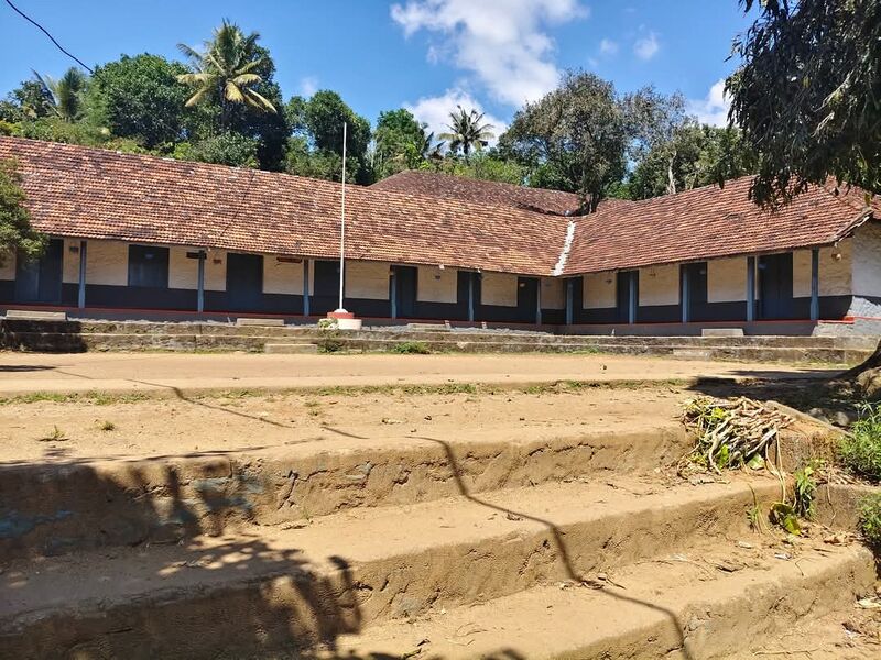 പ്രമാണം:My school 2 30036.jpg