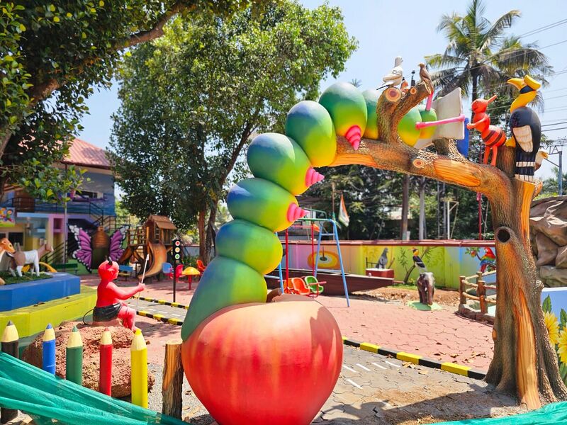 പ്രമാണം:Play Area 2.jpg