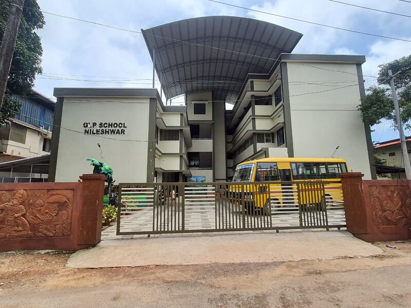 പ്രമാണം:12312 school image.jpg