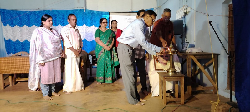 പ്രമാണം:20031 palama kalolsavam2024.png