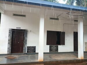 36003 high tech 2.jpg