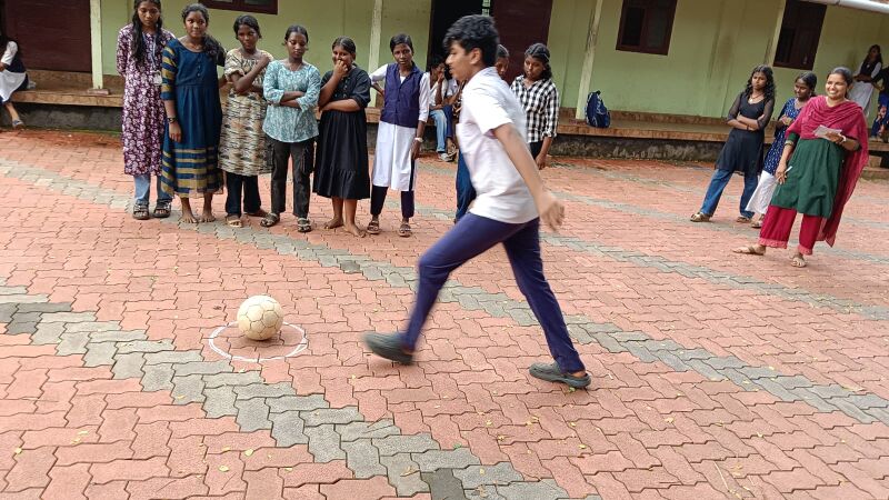 പ്രമാണം:37046-TVM-GOAL-2.jpg