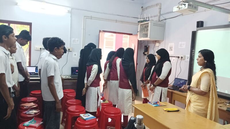 പ്രമാണം:43062 camp 3.jpg