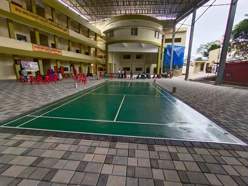 പ്രമാണം:GMHSS VENJARAMOODU.jpeg